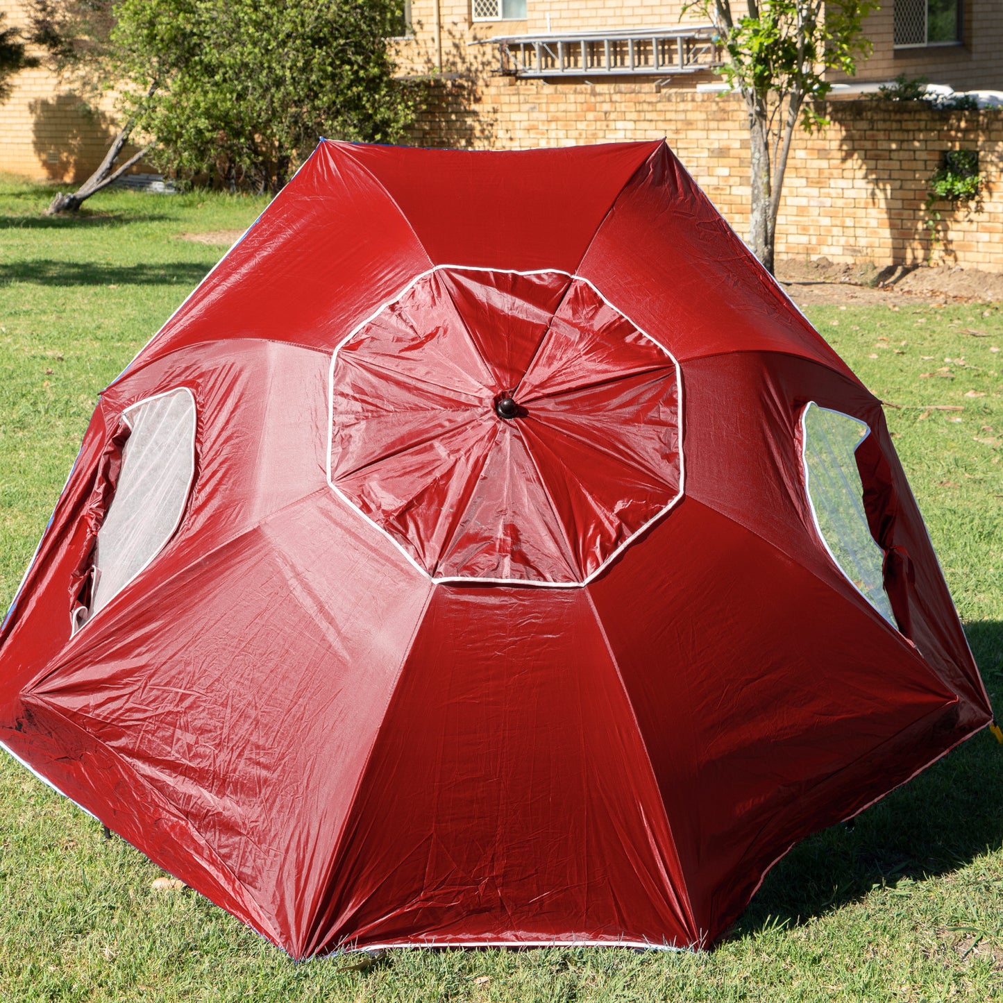 Havana Outdoors Beach Umbrella 2.4M Outdoor Garden Beach Portable Shade Shelter - Red Sprung Outdoors 