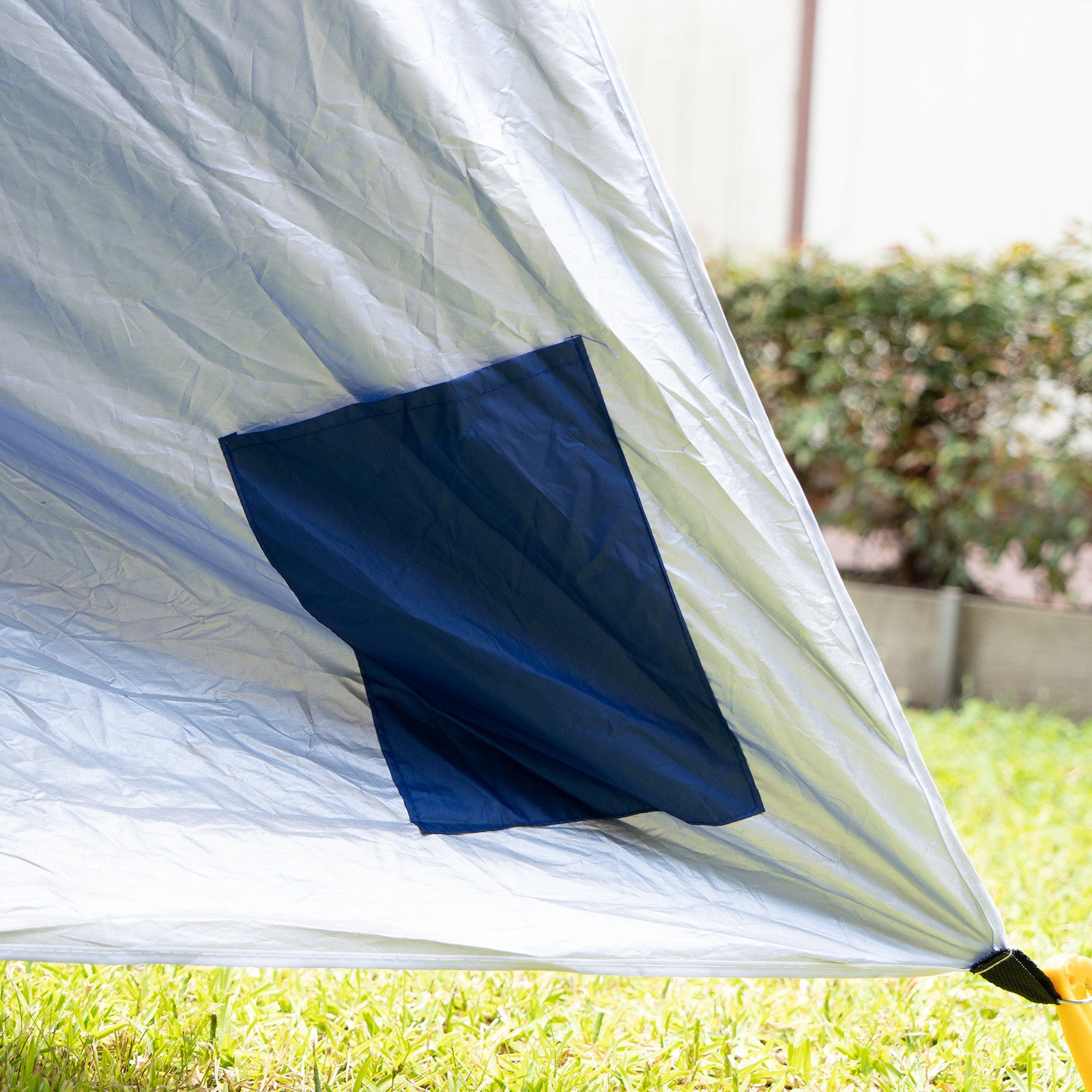 Havana Outdoors Beach Umbrella 2.4M Outdoor Garden Beach Portable Shade Shelter - Blue Sprung Outdoors 